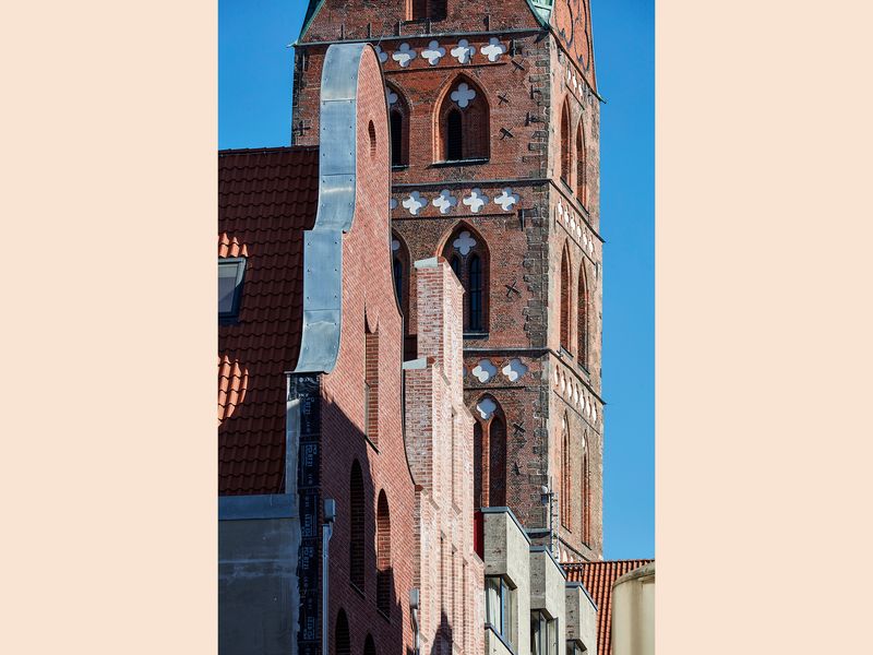 Mp2023_Anne Hangebruch Mark Ammann Architekten GmbH_Ein Stadthaus im Lübecker Gründungs_04.jpg